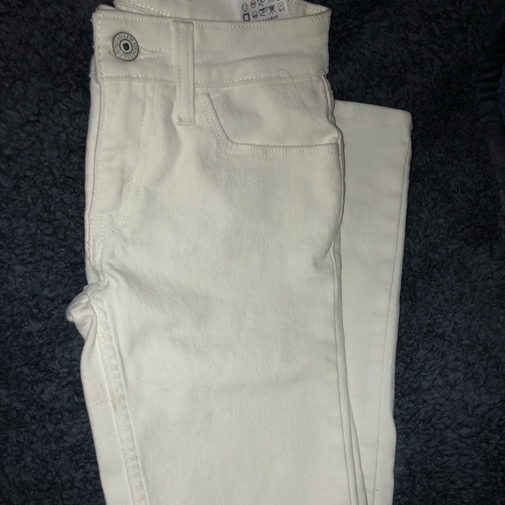 White Levi’s